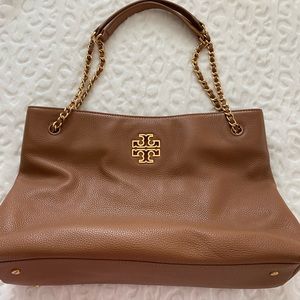 Tory Burch shoulder bag…
